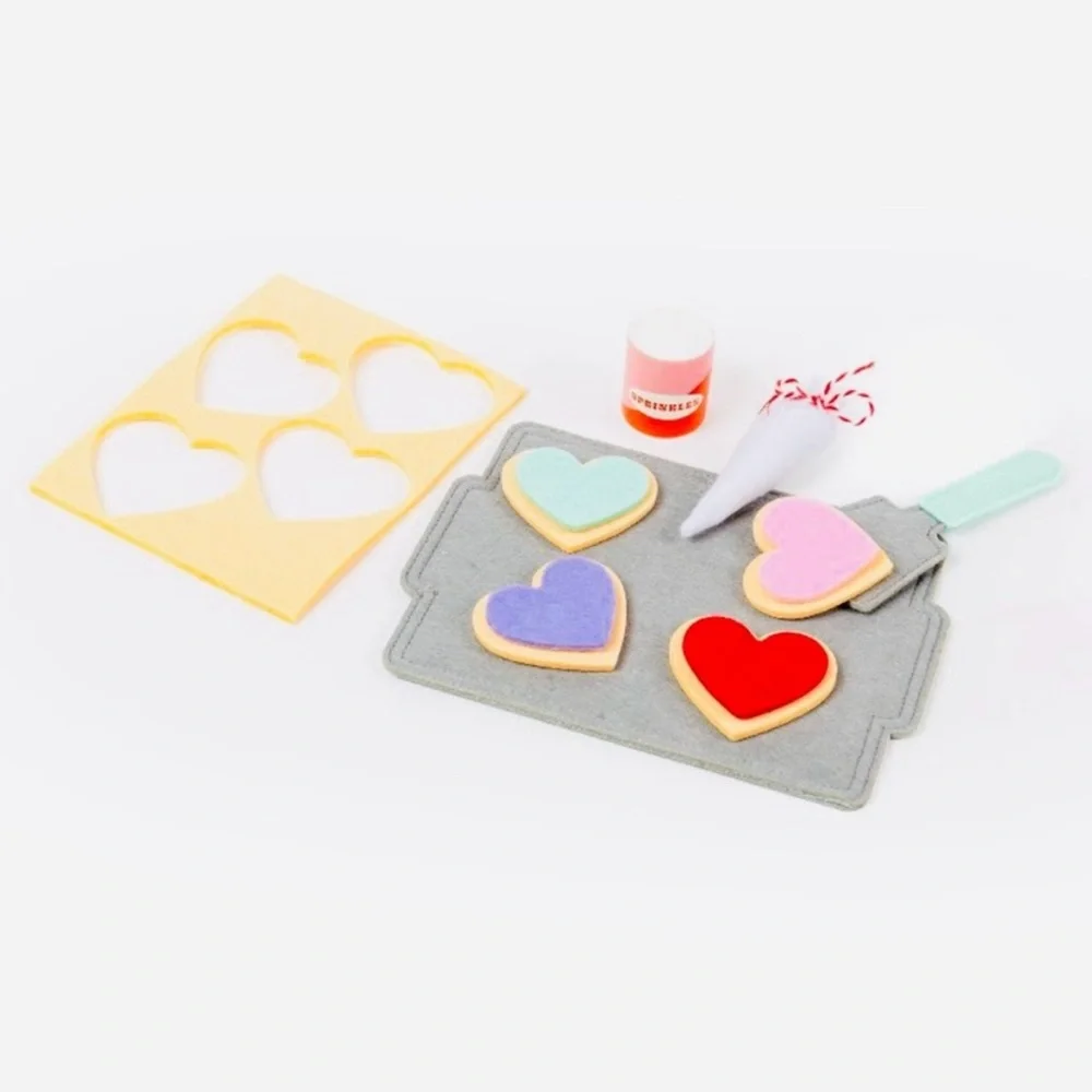 Target Bullseye Playground Valentine’s Day Sweetheart’s Cookies Felt Food Toys